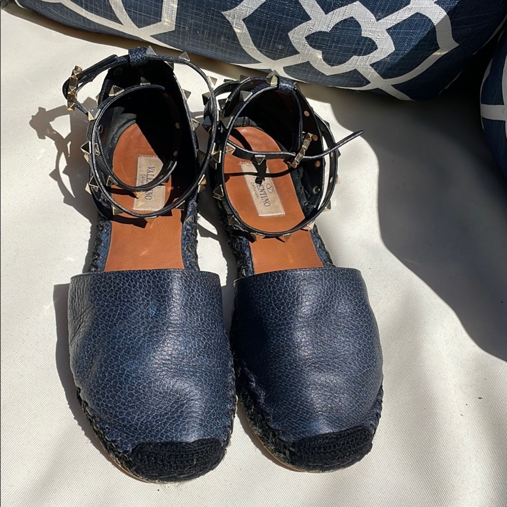 Valentino Blue and Black Espadrille Flats with Ankle Straps 40